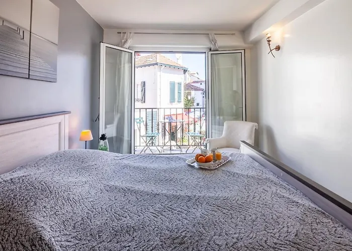 De France By Interhome Apartment